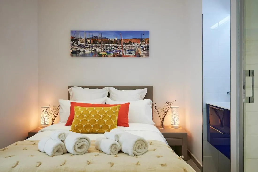 Sunlight Properties - Sky Blue - 3 Bedroom Flat With Sea View On The Promenade Des Anglais Nice France